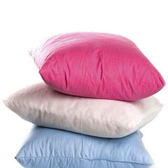 Kissen und Nackenrollen