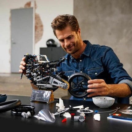 Konstruktionsspiel   Lego Technic BMW M 1000 RR Motorcycle