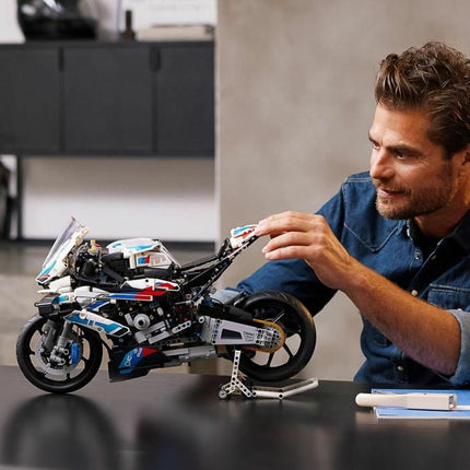 Konstruktionsspiel   Lego Technic BMW M 1000 RR Motorcycle