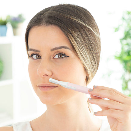 Peeling und Gesichtsrasierer, 2-in-1 Faderm InnovaGoods